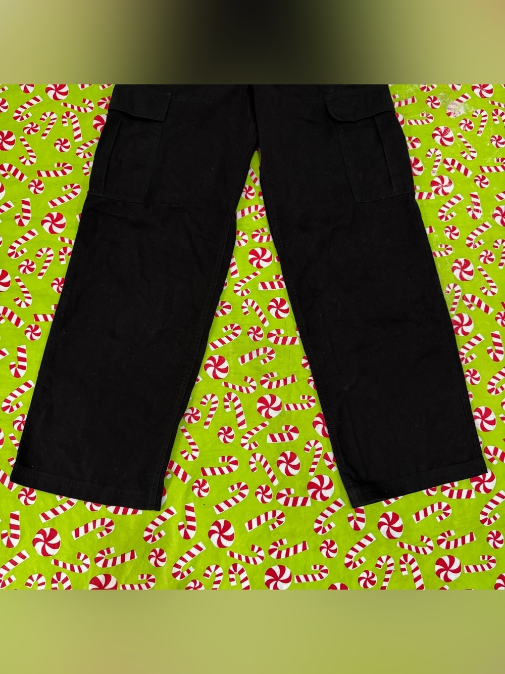 Boys L 14-16 Black Cargo Pants 100%Cotton 6 Pocket Elastic Waist Pull On Fit NWT - Picture 5 of 13